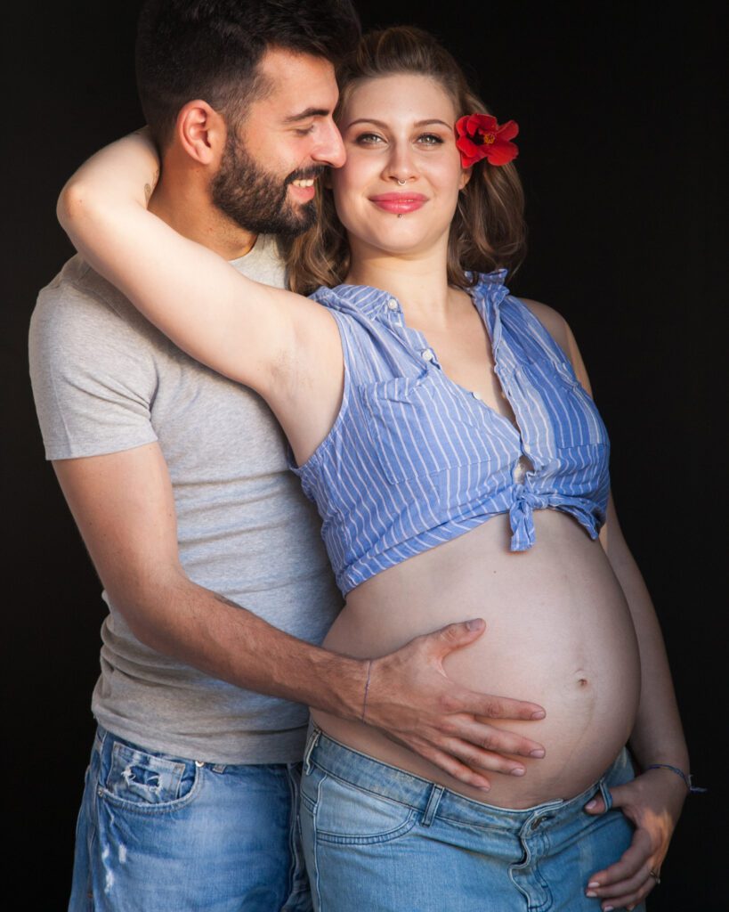 Maternity portrait Andie Nitro 9 months pregnant.
